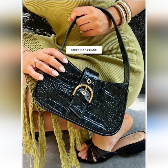 NWT Vince Camuto Barlo Small Shoulder - Picture 2 of 16